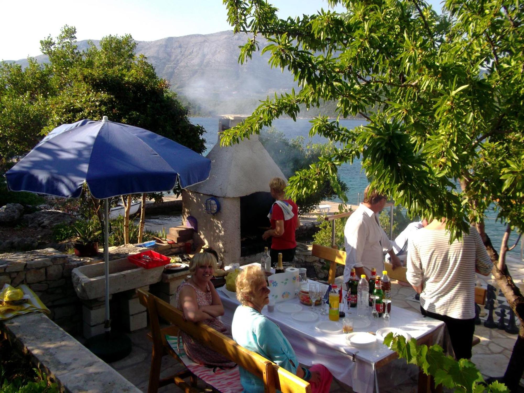 Soline Accommodation Lumbarda Extérieur photo